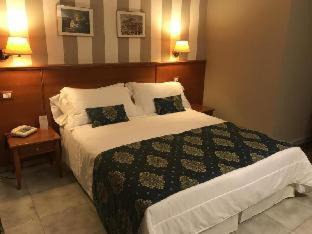 Torregrotta Hotel | Hotel Redebora