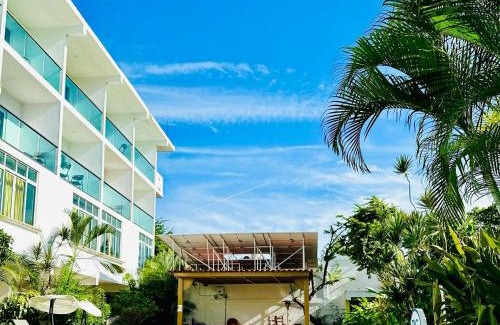 Rincon de Guayabitos Hotel | Hotel Rega Suites Guayabitos - Family & Kitchen