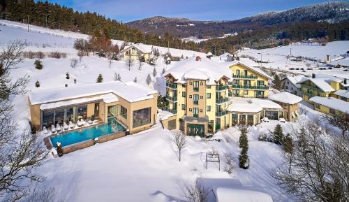 Maibrunn Hotel | Hotel Reinerhof