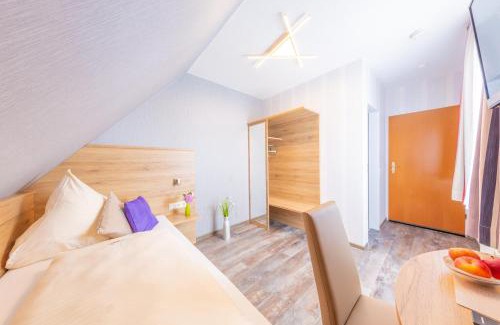 Wolfschlugen Hotel | Hotel Reinhardtshof Garni