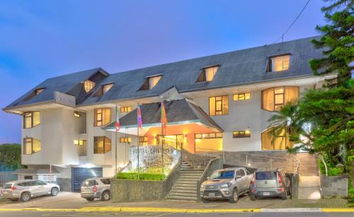 Mata Redonda Hotel | Hotel Residence Inn Suites Cristina