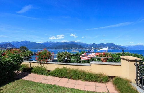 Stresa Hotel | Hotel Residence La Luna Nel Porto