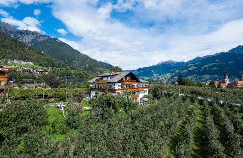Tirolo Hotel | Hotel & Residence Rebhof