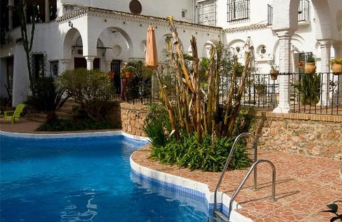 Carihuela Hotel | Hotel Residencia Miami