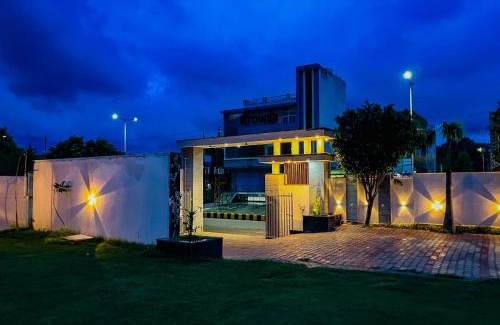 Alwar Hotel | Hotel & Resort Virasat inn