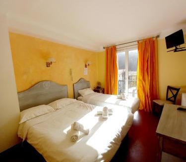 Prats-de-Mollo-la-Preste Hotel | Hotel Restaurant Le Costabonne
