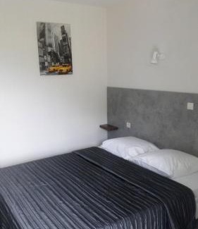 Saint-Julien-Mont-Denis Hotel | Hotel Restaurant Lancheton
