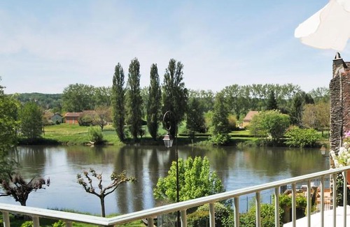 Badefols-sur-Dordogne Hotel | Hotel-Restaurant Cote Rivage