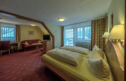 Oberharmersbach Hotel | Hotel Restaurant Freihof
