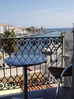 Meze Hotel | Hotel-Restaurant Du Port