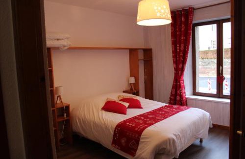 Basse-sur-le-Rupt Hotel | Hotel Restaurant Du Haut Du Roc