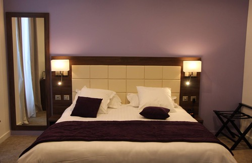 Poissy Hotel | Hotel Restaurant L'Esturgeon