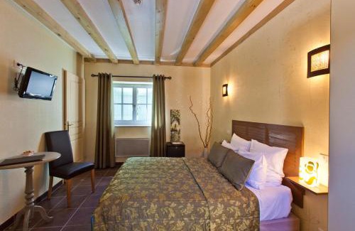 Arbois Hotel | Hotel-restaurant Les Caudalies