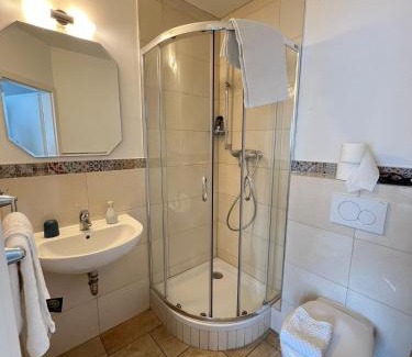 Rhein-Erft-Kreis District Hotel | Hotel Restaurant Neffelthal