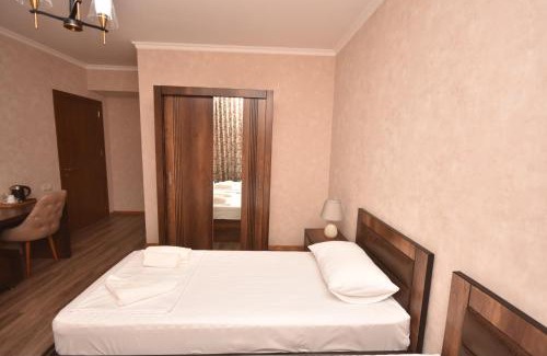 Zugdidi Hotel | Hotel & Restaurant Sokhumi