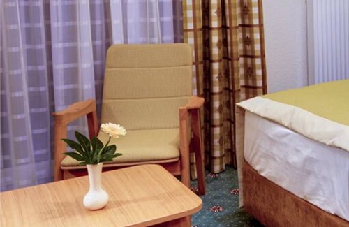 Hettstedt Hotel | Hotel & Restaurant Waldcafe Hettstedt