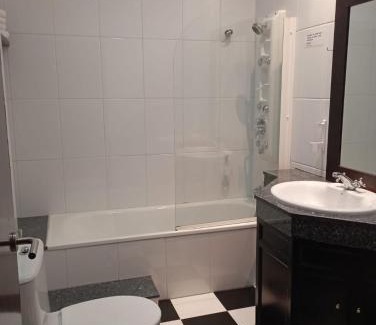 Aviles Hotel | Hotel/Restaurante LA PEPA