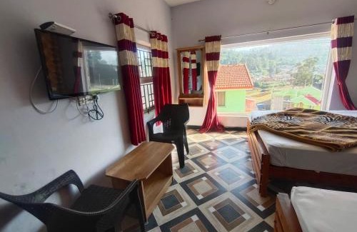 Kandal House | Hotel Revolve Inn