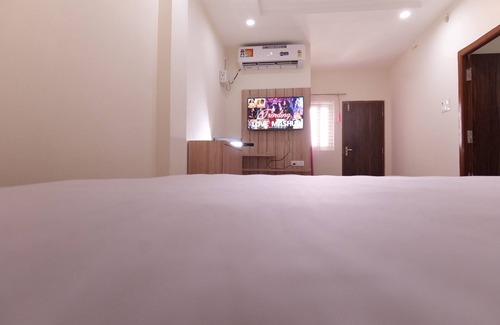 Marhi Hotel | Hotel Rewa Regency