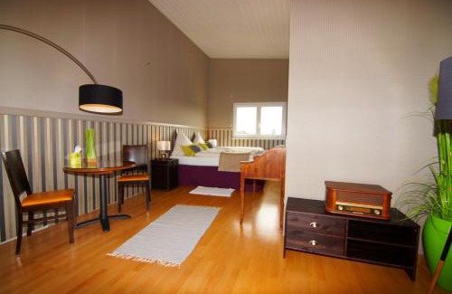 Gernsheim Hotel | Hotel Rheingold