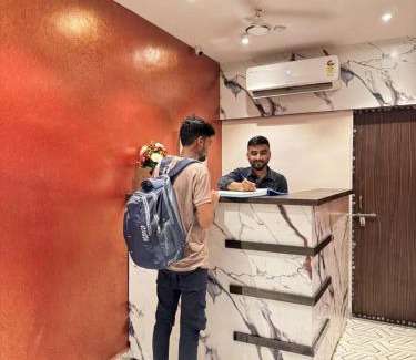 Prabhadevi Hotel | hotel rishi palace ashlfa metro