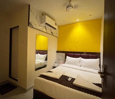 Prabhadevi Hotel | hotel rishi palace ashlfa metro