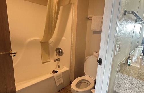 Interchange Square Hotel | Hotel Rising