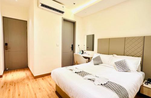 Bangalore City Center Hotel | Hotel Ritvis Elite