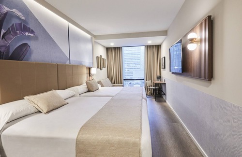Central New York City Hotel | Hotel Riu Plaza Manhattan Times Square
