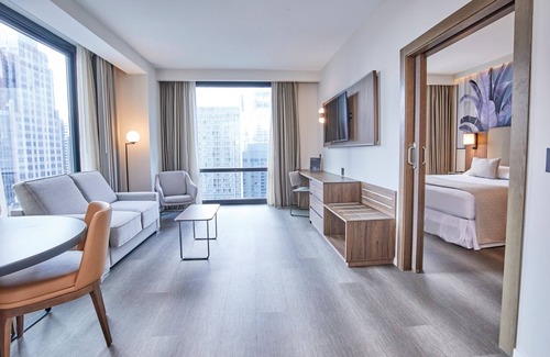 Central New York City Hotel | Hotel Riu Plaza Manhattan Times Square