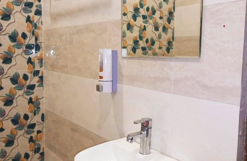 Varanasi Hotel | Hotel Riverdell Varanasi