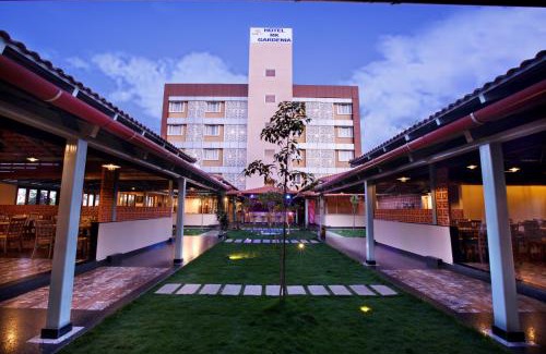 Bommasandra Hotel | Hotel RK Gardenia