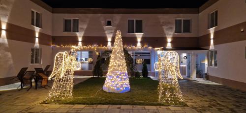 Ghimbav Hotel | Hotel RK