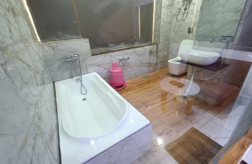Anand Hotel | HOTEL ROCK