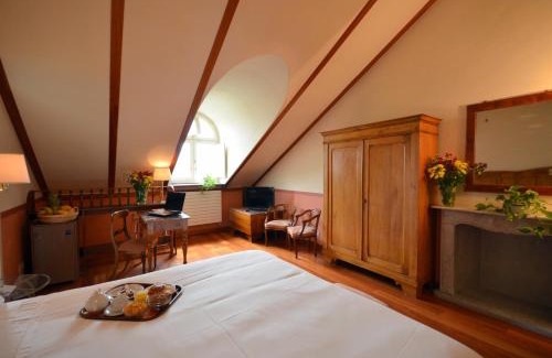 Historic Centre Hotel | Hotel Roma e Rocca Cavour