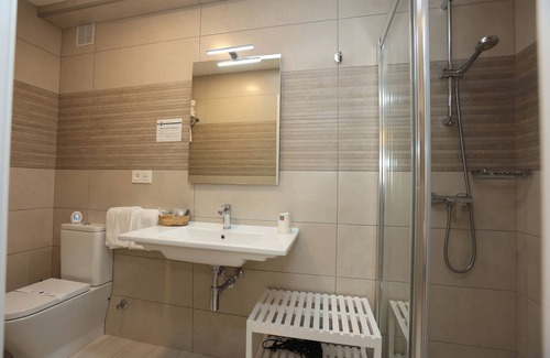 Figueras (Castropol) Hotel | Hotel Ros Mary