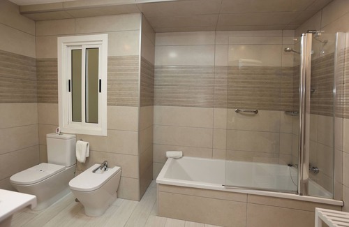 Figueras (Castropol) Hotel | Hotel Ros Mary