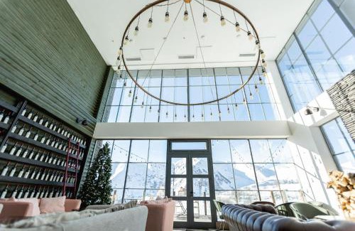 Kazbegi Hotel | Hotel Roshe Gudauri
