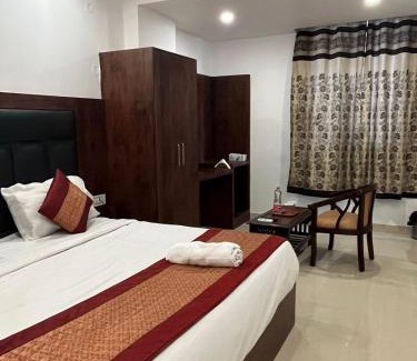 Mahipalpur Extension Bed & Breakfast | Hotel Royal B&B Near Delhi Airport Mahipalpur