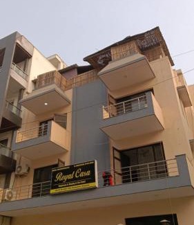 Sector 39 Hotel | Hotel Royal casa