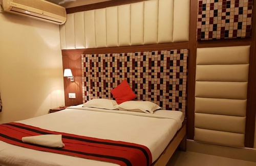 Park Street Hotel | Hotel Royal Garden