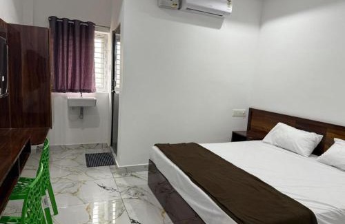 Velankanni Hotel | Hotel Royal Park Inn
