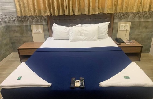 Chembur East Hotel | Hotel Royal Residency