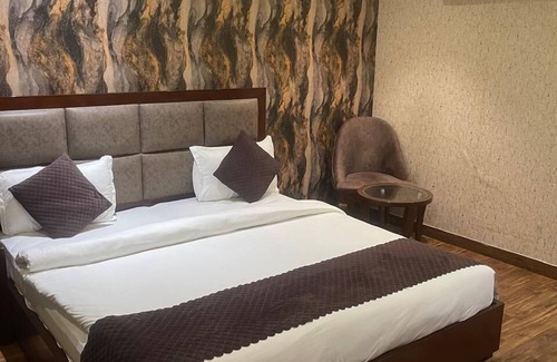Ambala Hotel | Hotel Royal Serena