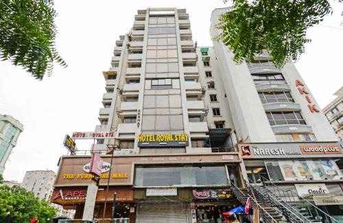Navrangpura Hotel | Hotel Royal Stay, Pakwan Sg Highway