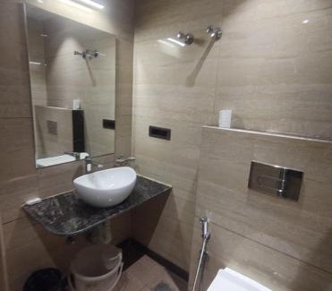 Indiranagar House | Hotel Royal Suite