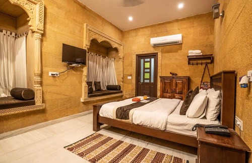 Amar Sagar Pol Hotel | Hotel Royal Villa Jaisalmer