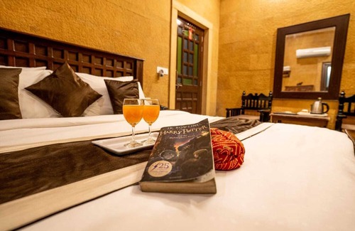 Amar Sagar Pol Hotel | Hotel Royal Villa Jaisalmer