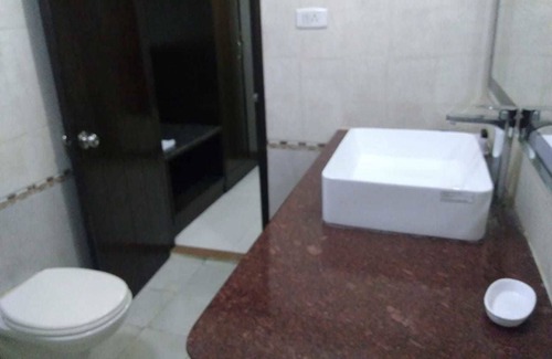 Rudrapur Hotel | Hotel Rudra Continental Rudrapur