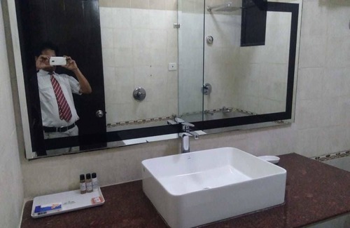 Rudrapur Hotel | Hotel Rudra Continental Rudrapur